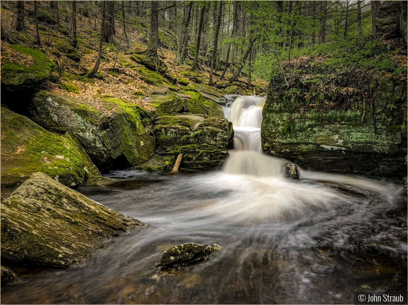 Enders Falls with iPhone "Live" mode by John Straub