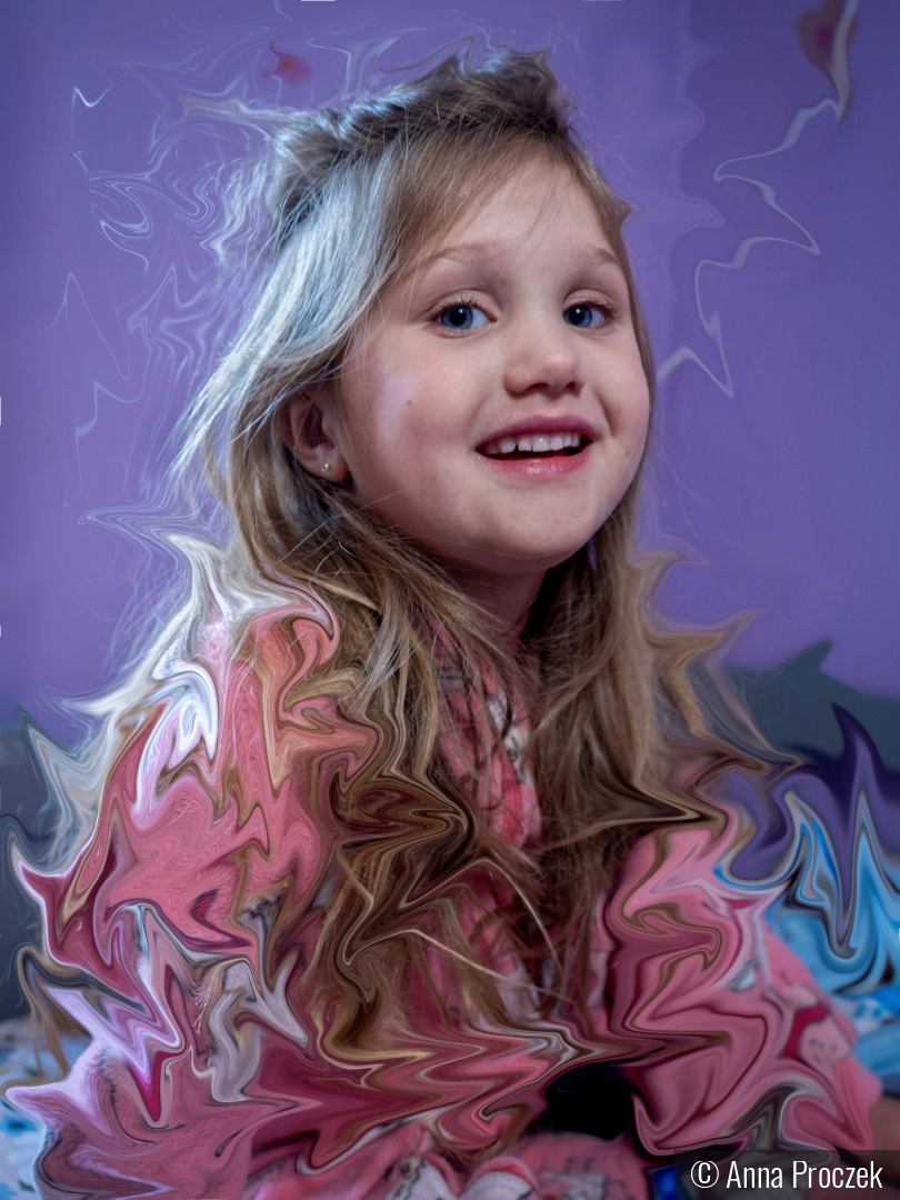 Smiley Miley by Anna Proczek