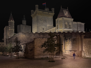 Going Next Door to Borrow Some Sugar. - Photo by Bill Payne