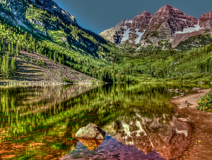 Maroon Bells Colorado - Photo by Janice Oliveri