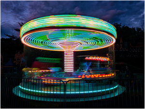 Salon 2nd: Night time merry go round by Frank Zaremba MNEC