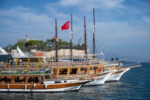Tour Boats of Kusadaski Turkey - Photo by Kevin Hulse